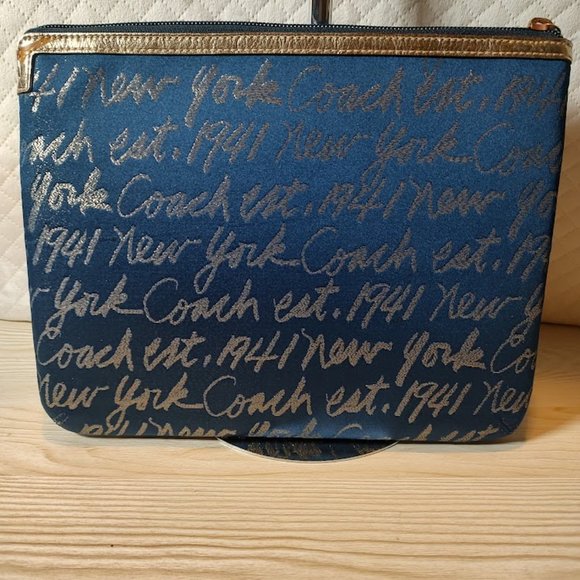 Coach blue/gold iPad/Tablet case - Picture 3 of 4